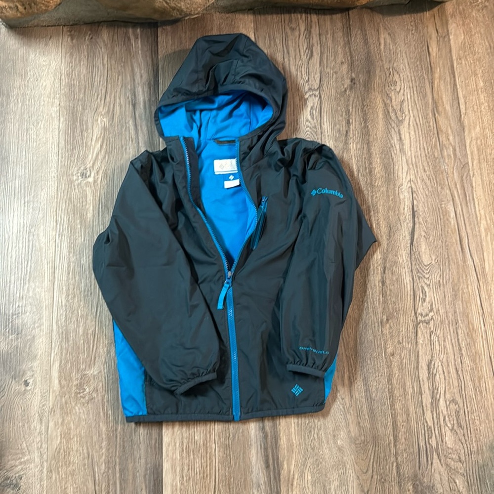 Boys Columbia light weight coat